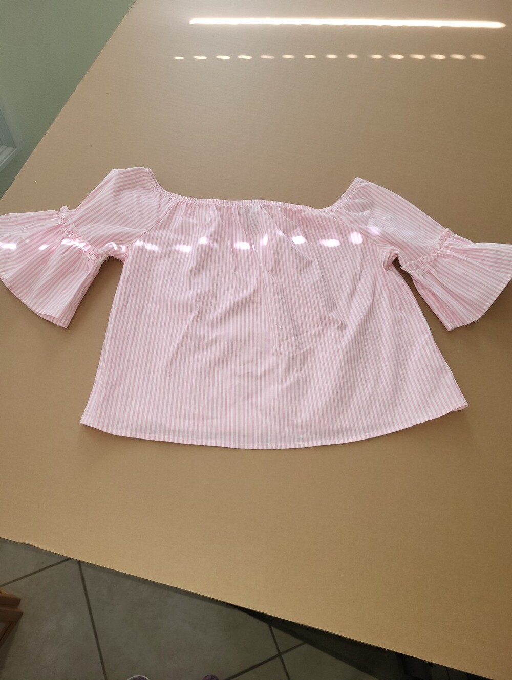 Forever 21-Pink White Striped Off-Shoulder Ruffle Sleeve Cropped Blouse Size M